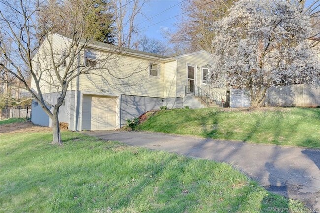 property at 11 Genesee St