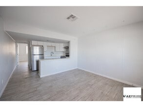 936 W Roma Ave in Phoenix, AZ - Building Photo - Building Photo