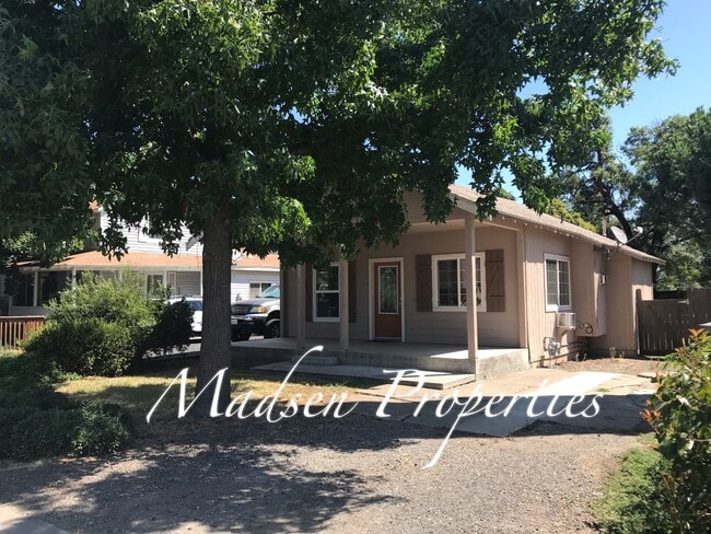 9420 Goodspeed St in Durham, CA - Building Photo - Building Photo