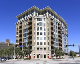Downtown Cleveland Luxury Apartments For Rent Oh The Avenue District Apartments