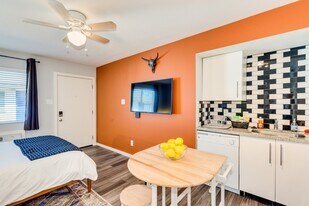 1226 W 4th St in Tempe, AZ - Building Photo