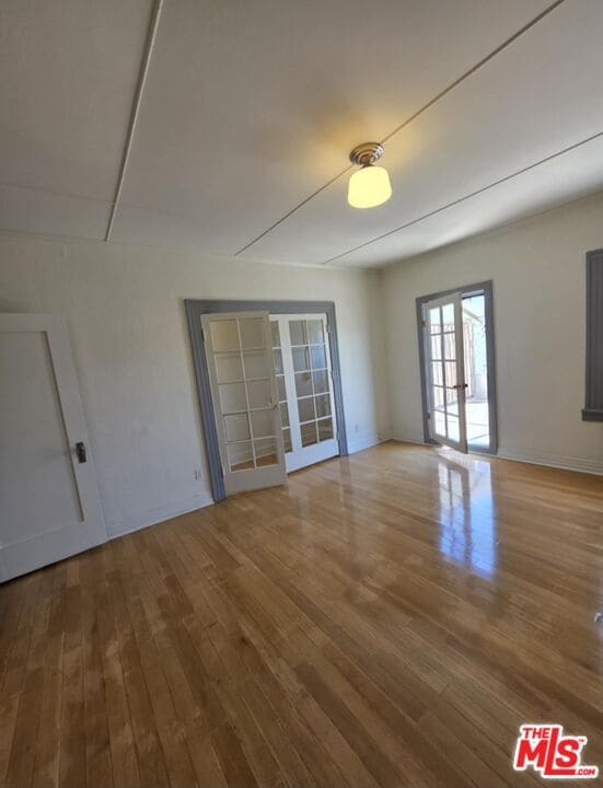property at 1271 Wilton Pl