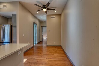 702 State Ave in Cincinnati, OH - Foto de edificio - Building Photo