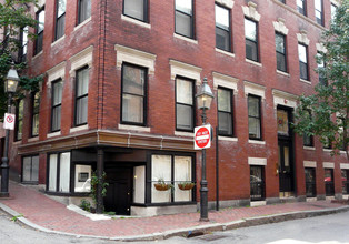 40A Revere St in Boston, MA - Building Photo - Building Photo