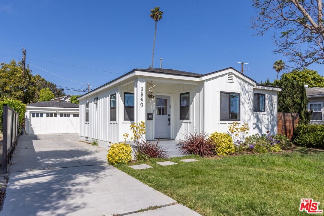 3840 Lyceum Ave in Los Angeles, CA - Building Photo