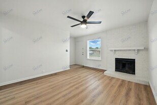 730 Bluebonnet Dr in Keller, TX - Building Photo