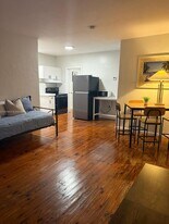 1289 Marseille Dr in Miami Beach, FL - Building Photo