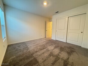 4667 Pink Jasper Ct in Las Vegas, NV - Building Photo - Building Photo