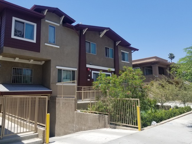 1283 3rd Ave, Unit 6 in Los Angeles, CA - Foto de edificio - Building Photo