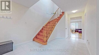51 Russet Ct in Hamilton, ON - Building Photo - Building Photo
