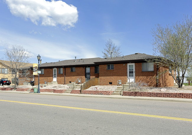 255 2nd St in Monument, CO - Foto de edificio - Building Photo