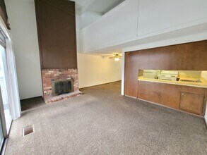 3832 Auburn Rd NE in Salem, OR - Building Photo - Building Photo