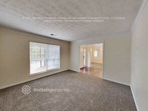 1027 Shadow Lake Dr in Lithonia, GA - Building Photo - Building Photo