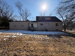 8385 Latty Ave in Hazelwood, MO - Building Photo - Building Photo