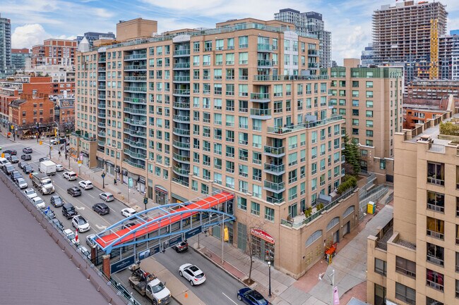 105-111 Front St E in Toronto, ON - Building Photo - Building Photo