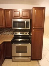 512 Gardens Dr in Pompano Beach, FL - Building Photo - Building Photo