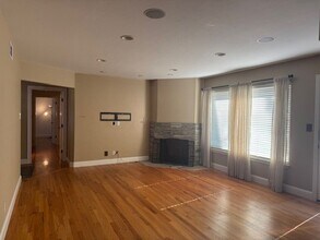 2379 Markham Ave in San Jose, CA - Building Photo - Building Photo