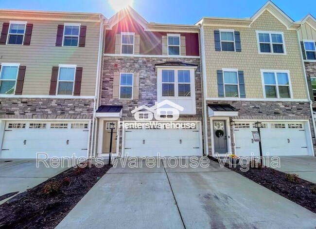 1011 Port Side Way