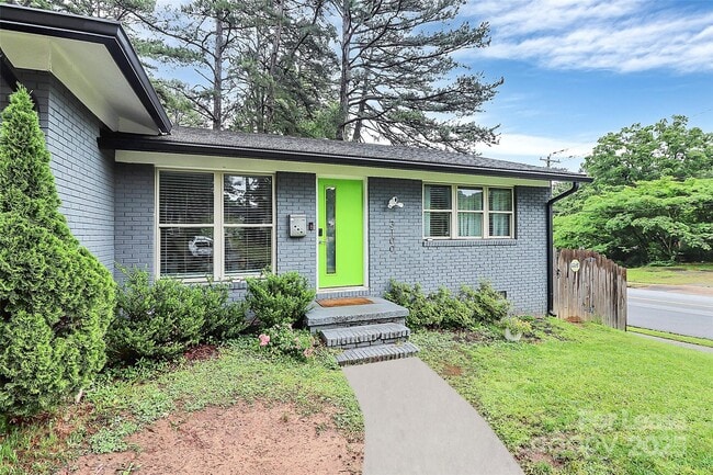 property at 3100 Erskine Dr