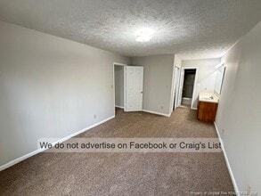 6855 Shawcross Ln in Fayetteville, NC - Building Photo - Building Photo