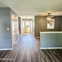50 Christopher Ct in Freehold, NJ - Building Photo - Building Photo
