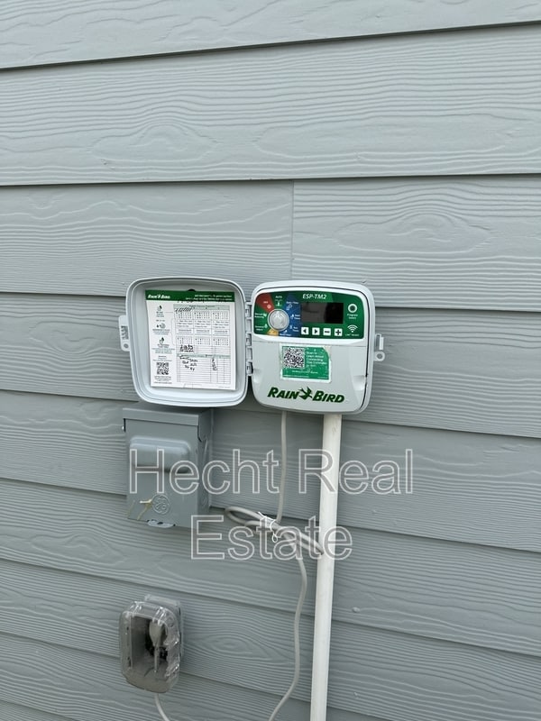 1526 Tiptop Mdw in New Braunfels, TX - Building Photo - Building Photo