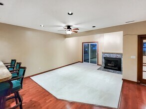 7453 Old Redmond Rd in Redmond, WA - Building Photo - Building Photo