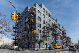 58 Gerry St in Brooklyn, NY - Building Photo - Building Photo