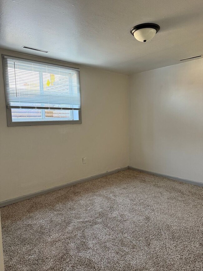 505 3rd St NE in Mandan, ND - Building Photo - Building Photo