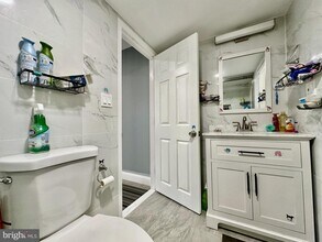 633 Durham Rd in Newtown, PA - Building Photo - Building Photo