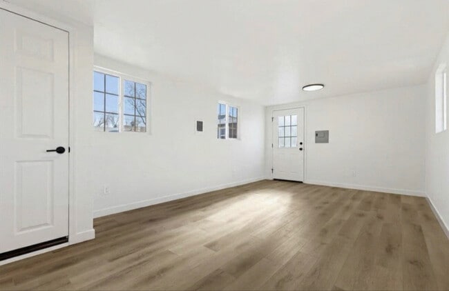 2426 Ona St in Boise, ID - Building Photo - Building Photo