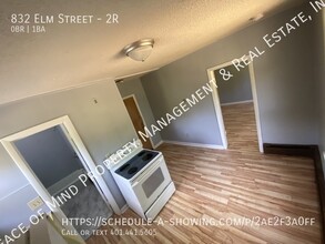 832 Elm St in Woonsocket, RI - Building Photo - Building Photo
