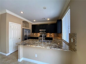 513 Ruby Vista Ct in Las Vegas, NV - Building Photo - Building Photo