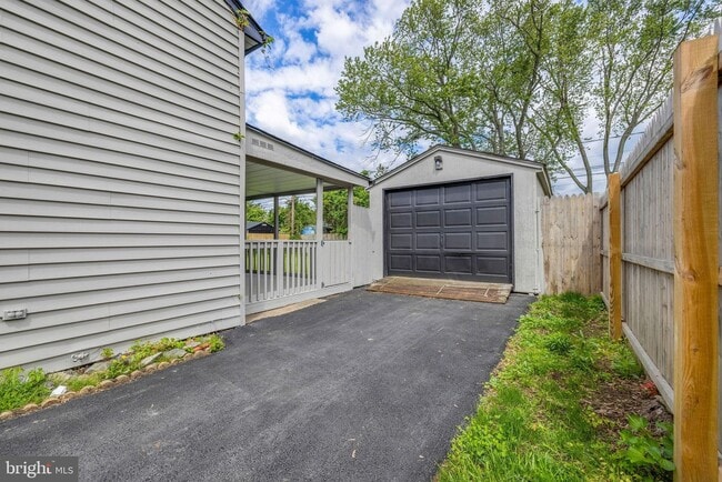 136 Brookside Blvd in Newark, DE - Building Photo - Building Photo
