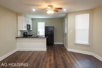 5619 Warrington Ave photo'