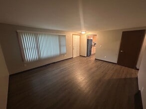 703-705 Woodbine Dr in Merrill, WI - Building Photo - Building Photo