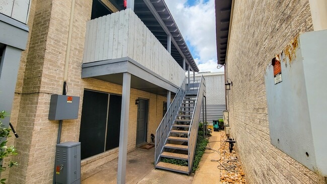 property at 4500 Sherwood Ln