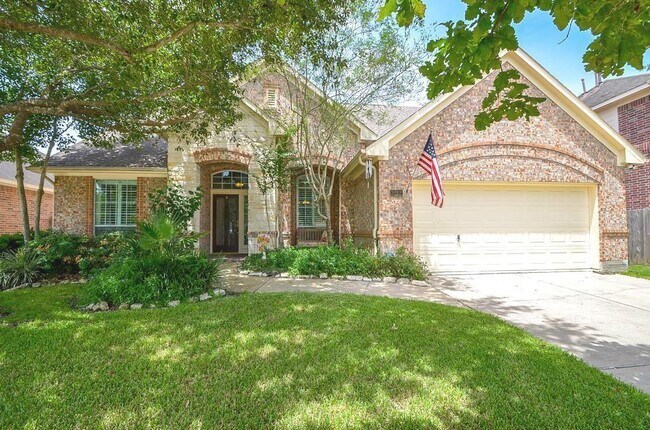 property at 3222 Twinmont Ln