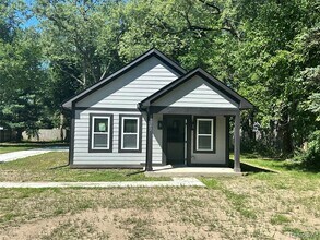 29342 Scotten St in Farmington Hills, MI - Building Photo - Building Photo
