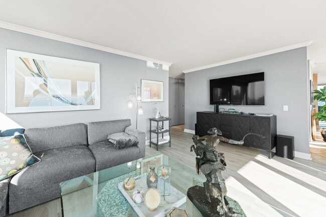 1560 N Sandburg Terrace in Chicago, IL - Foto de edificio - Building Photo