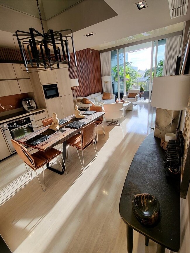 property at 2100 Park Ave
