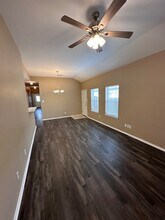 990 Sierra Vista Ct in Midlothian, TX - Building Photo - Building Photo