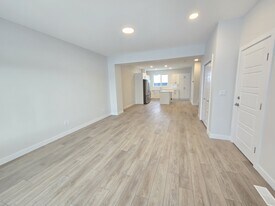 8115 Lois Argue Rd in Edmonton, AB - Building Photo