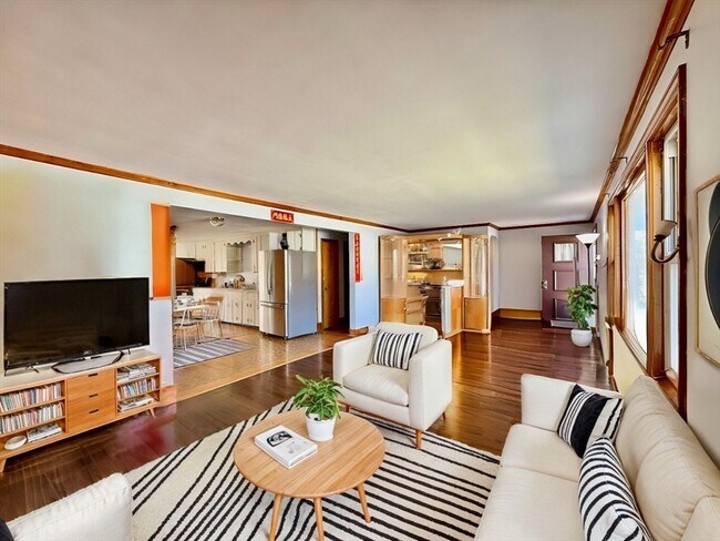 property at 31 John St