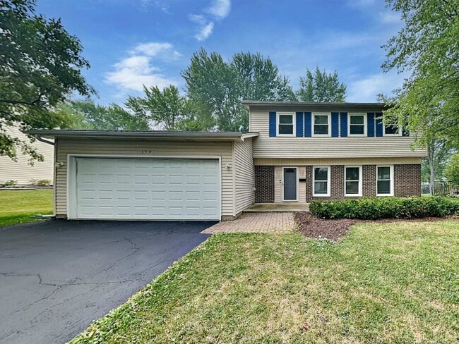 property at 159 E Timberlane Dr