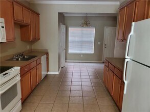 207 N McGuire Ave-Unit -H in Monroe, LA - Building Photo - Building Photo