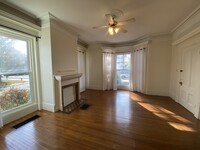 23 Summer St, Unit A in Woburn, MA - Foto de edificio - Building Photo