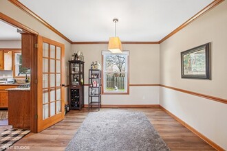2499 Highland Rd in Geneva, IL - Building Photo - Building Photo
