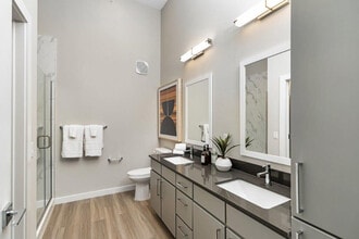 Curate at Orchard Town Center in Westminster, CO - Foto de edificio - Building Photo