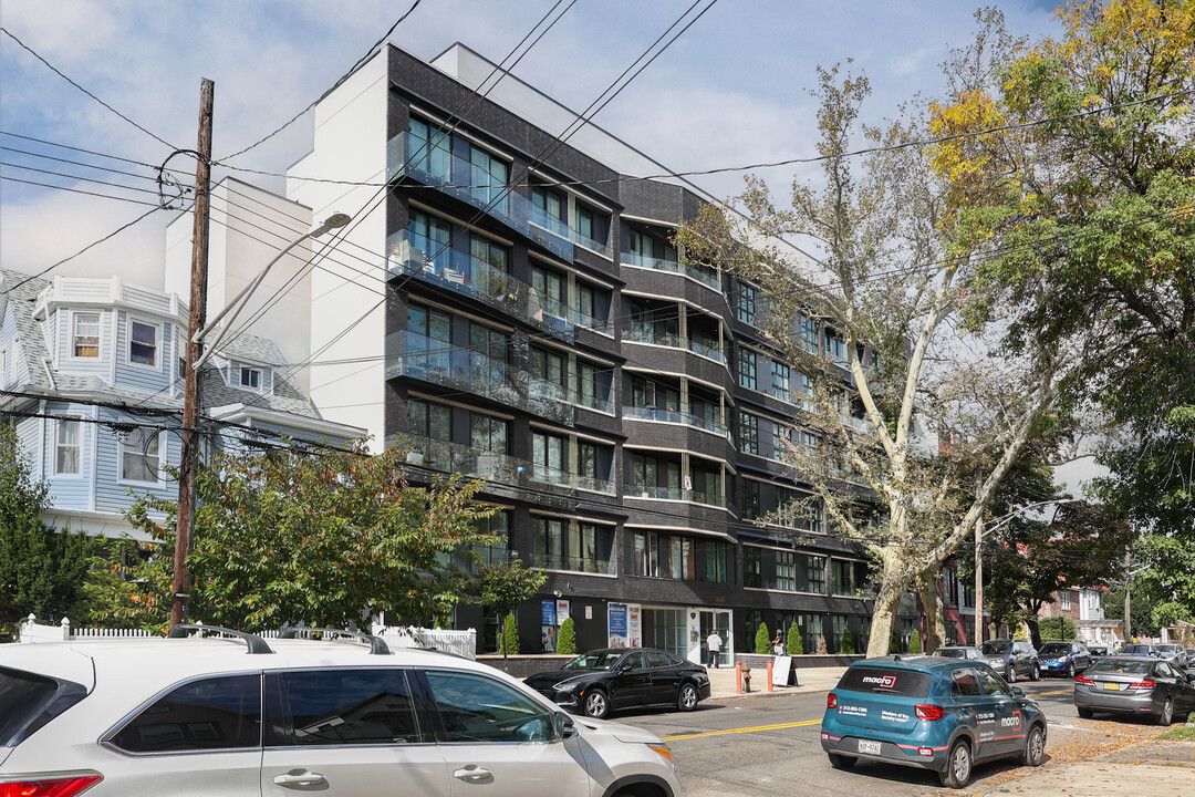 1620 New York Ave in Brooklyn, NY - Foto de edificio